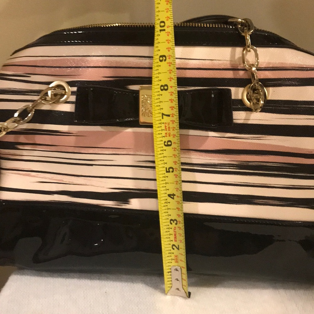 Anne Klein Handbag - Picture 6 of 7